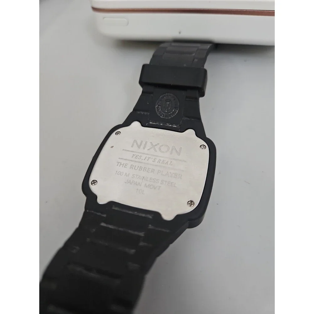 Nixon The Rubber Player Watch - Matte Black w Red Dial - New Battery - Diamond